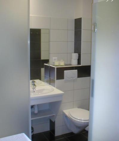 Logis Hotel Wetterer Orbey Zimmer foto